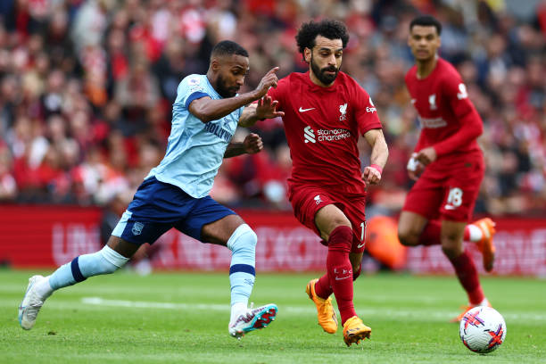 逐漸被外界 逐漸被外界