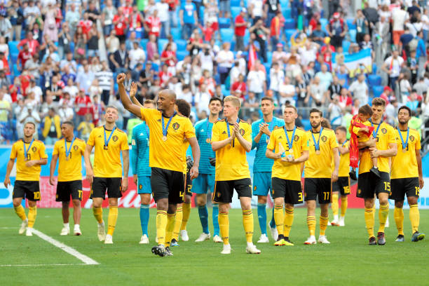 重返國信外 重返國信外