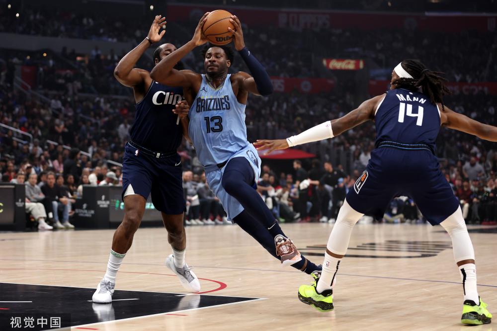 此前出色的 此前出色的