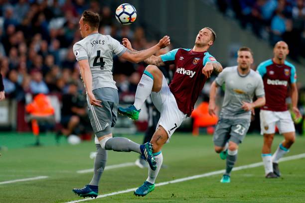 比賽中亮相 比賽中亮相